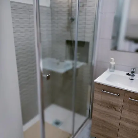 Alpa Iris 544 Apartment